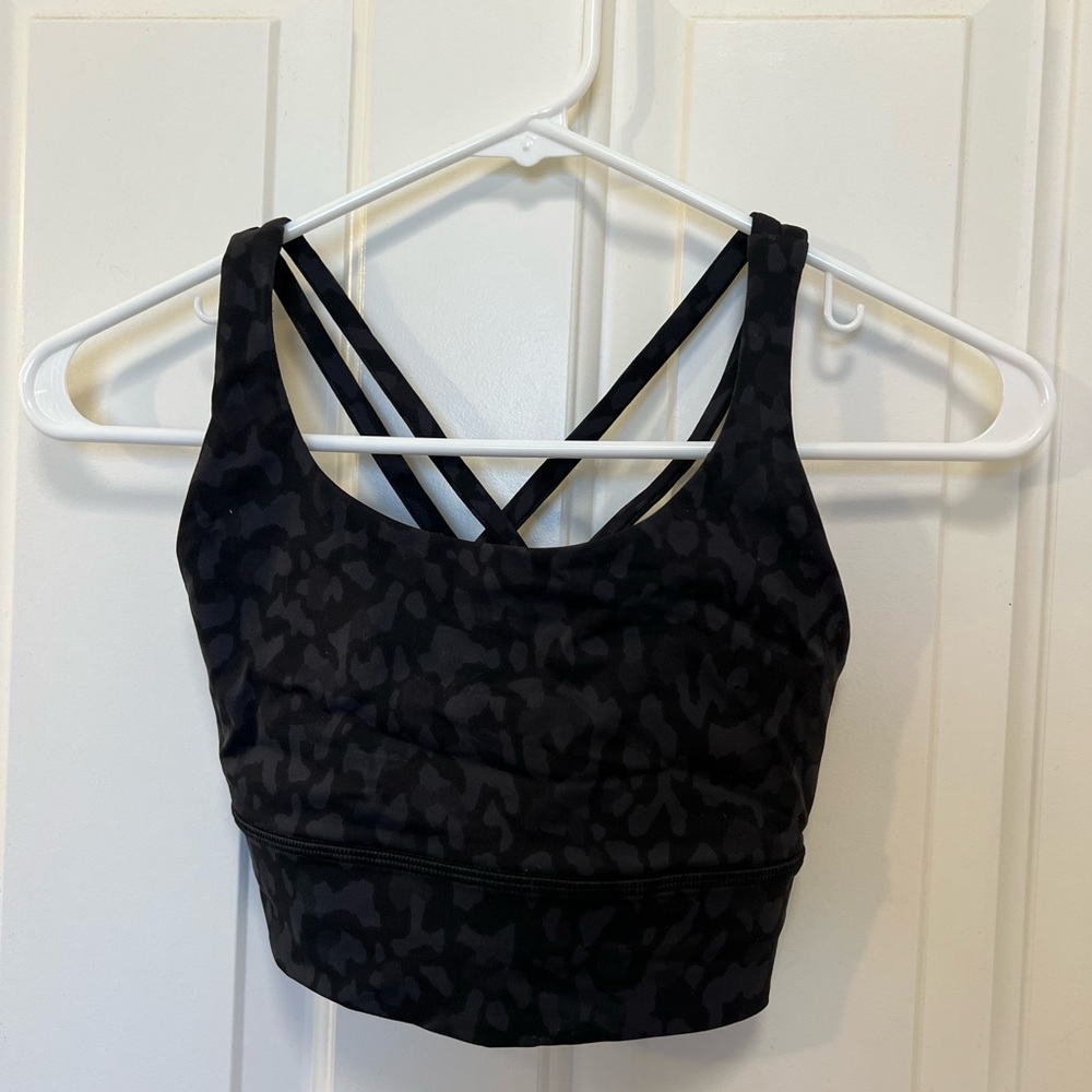 Lululemon energy bra size 4